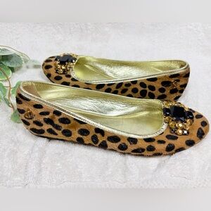 Chic Leopard Print Flats with Black Embellishments
